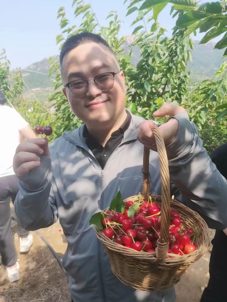 青島中邦凌嶗山團建之旅：櫻桃與風(fēng)景的美好邂逅 