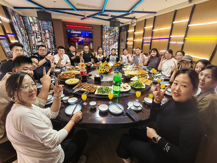 趕海挖嘎啦嗨翻天——青島中邦凌10月啟動(dòng)會(huì)
